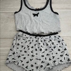Chic Gray Pajama Set with Black Cat and Halloween Motifs
